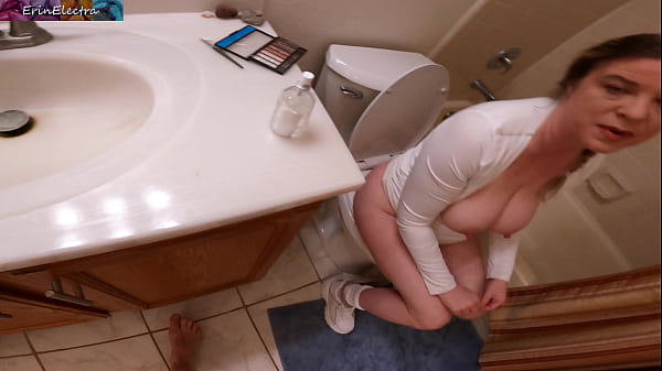 Бесплатное использование: мачеху трахнули в задницу